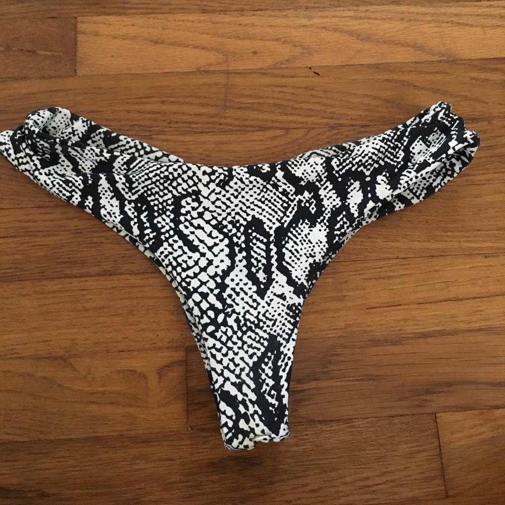 Midori Bikinis BOTTOMS