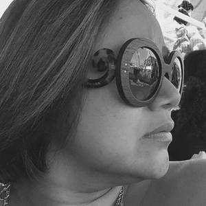 Meet your Posher, Marian