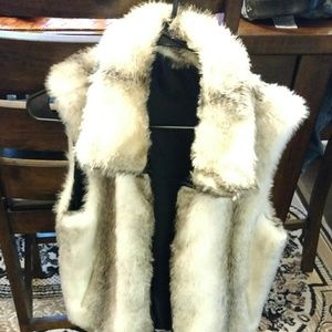Fur vest
