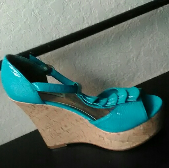 Blue wedges - Picture 3 of 4