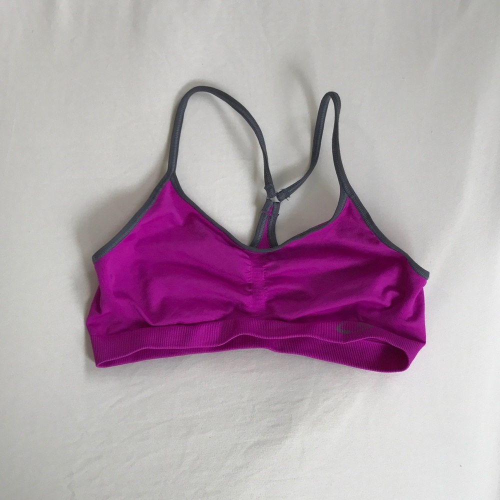 Champion sports bra never worn