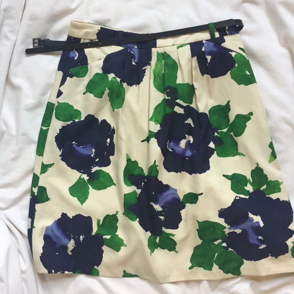 floral skirt