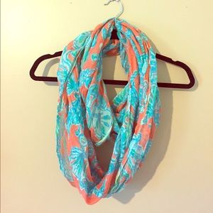 Lilly Pulitzer Murfette Infinity Scarf