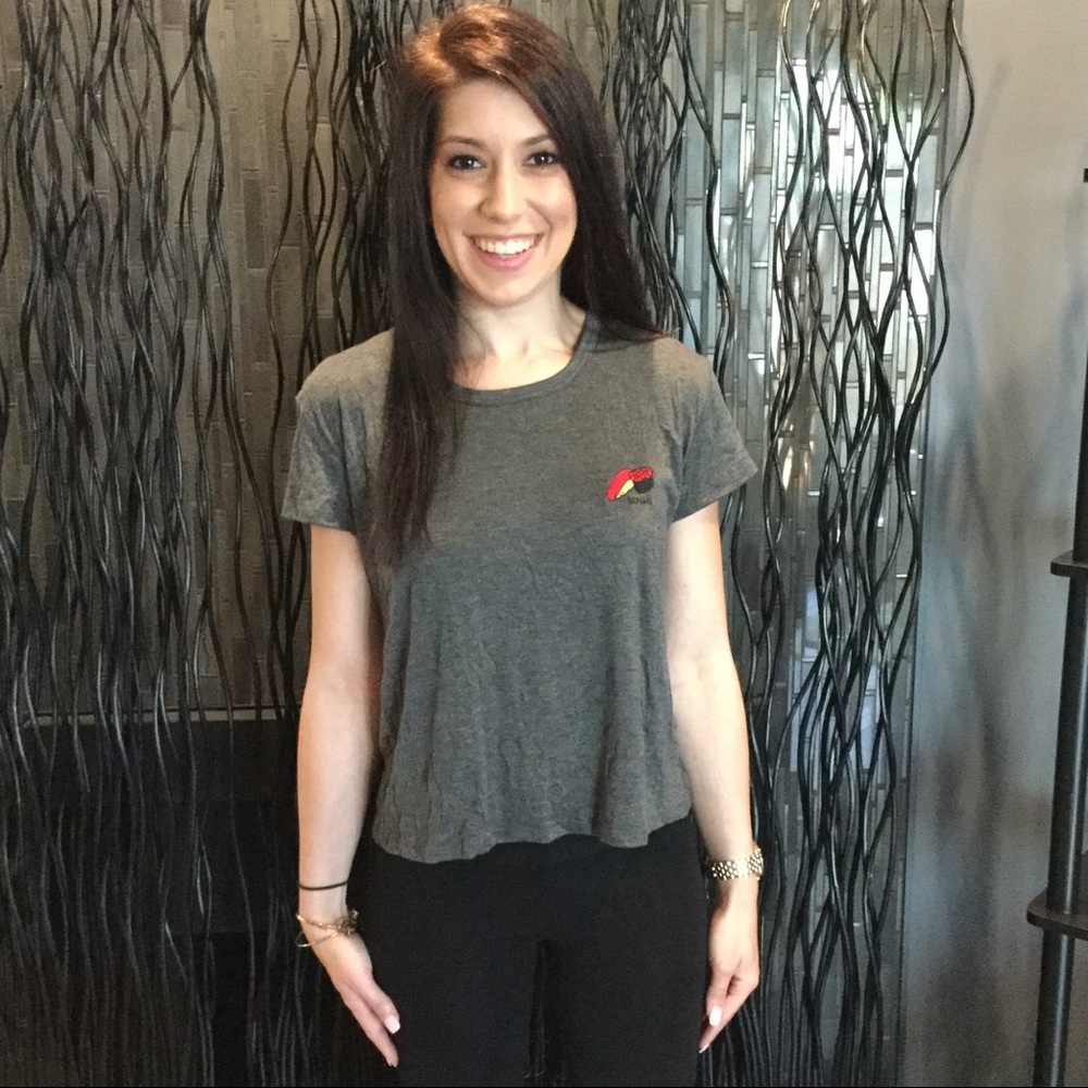 1 small left ⭐️⚪️SUSHI NITE PATCH TEE - Picture 4 of 7