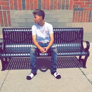 Meet your Posher, Ethan