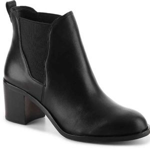 New! 🎉 Sam Edelman Justin bootie black size 8