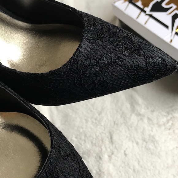 hp!💕{LFL} Black Lace Pointed-Toe Pump Heels - Picture 7 of 8