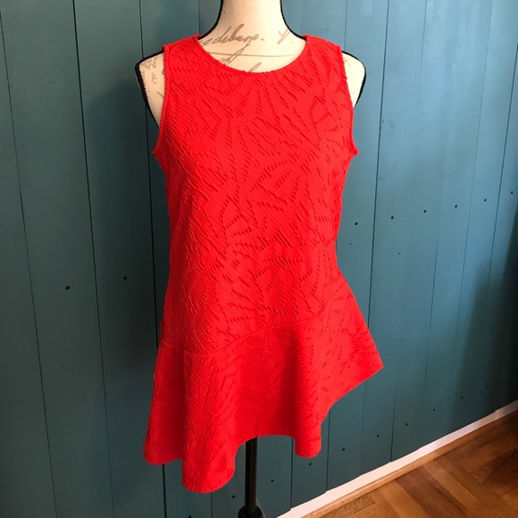 Dana Buchman Tops - Dana Buchanan asymmetrical peplum gorgeous fabric!