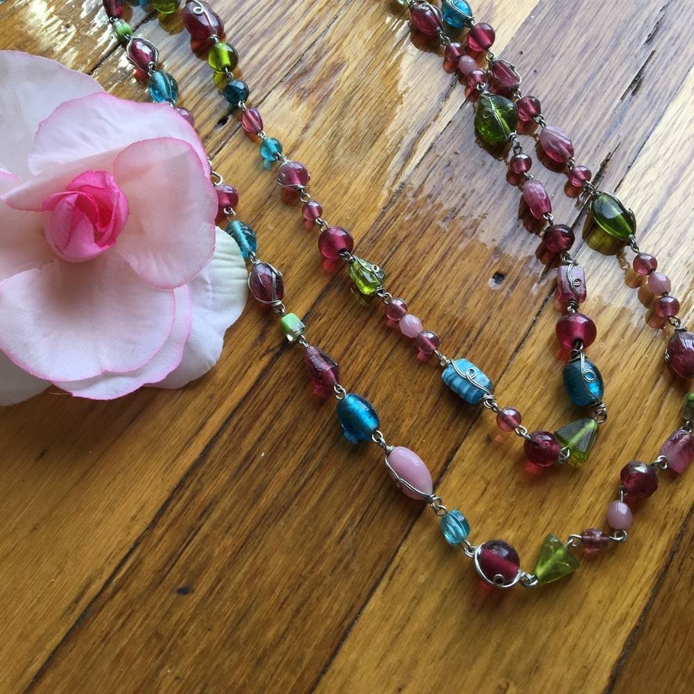 Multicolored beaded necklace
