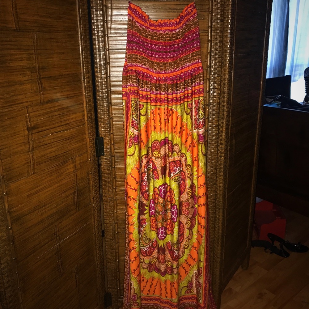 SOLD** NWT She's Cool Strapless Maxi Dress, 12/14