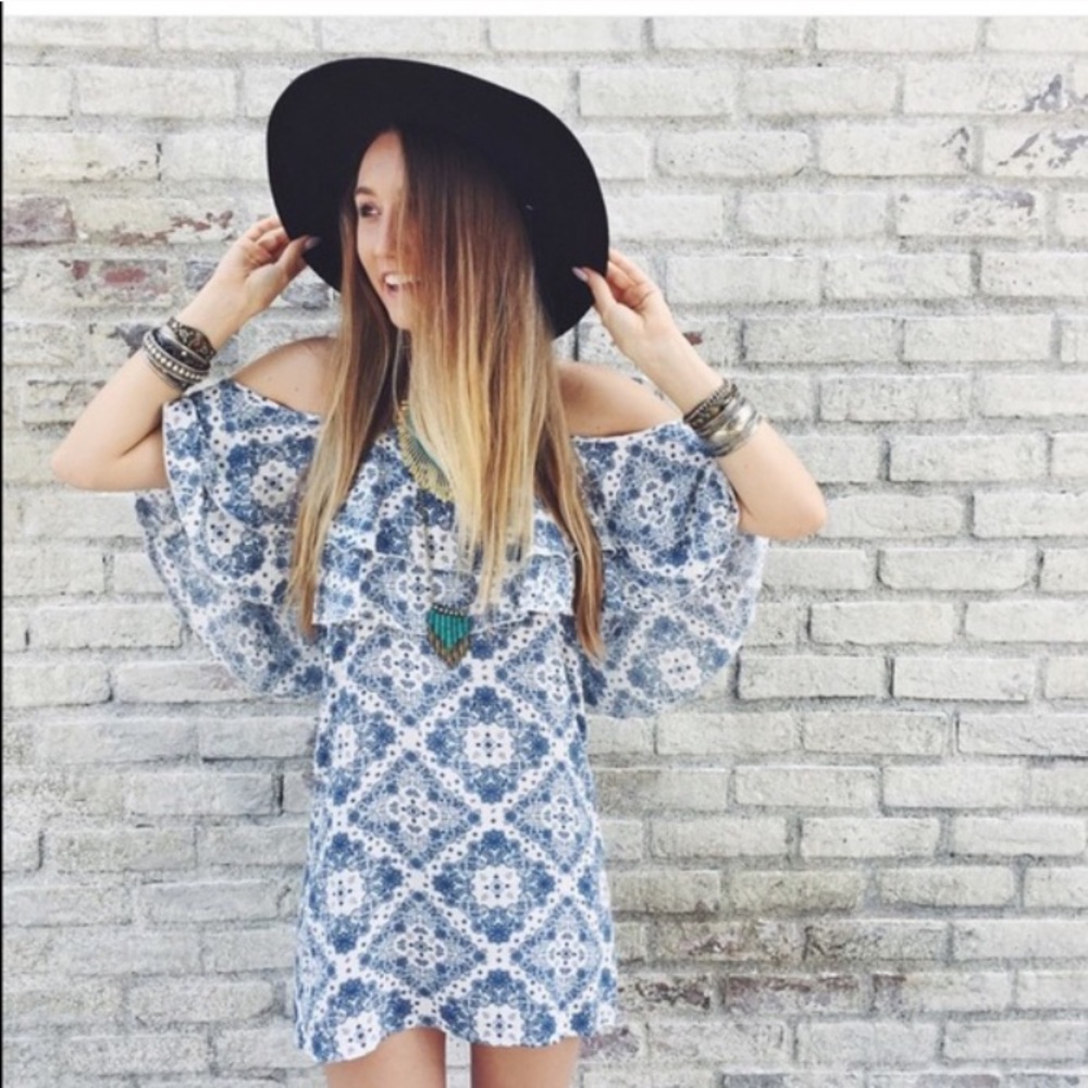 LF stores white/blue layered flounce dress