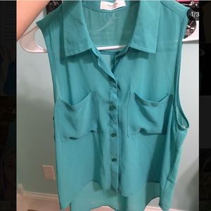 NWOT Super cute dressy tank!