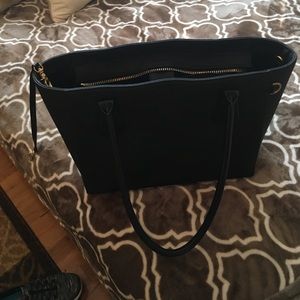 Dangne Dover Classic Tote
