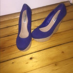 Steve Madden Blue Wedges