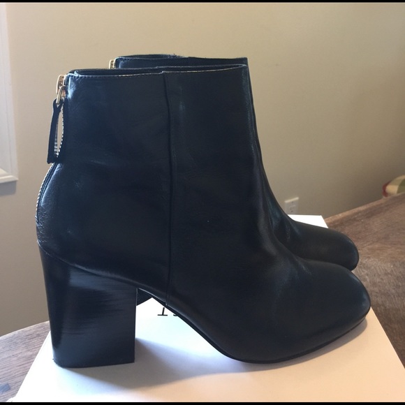 Booties - Picture 4 of 4