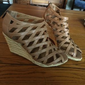 Tan leather wedges