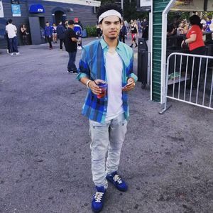 Meet your Posher, Julian