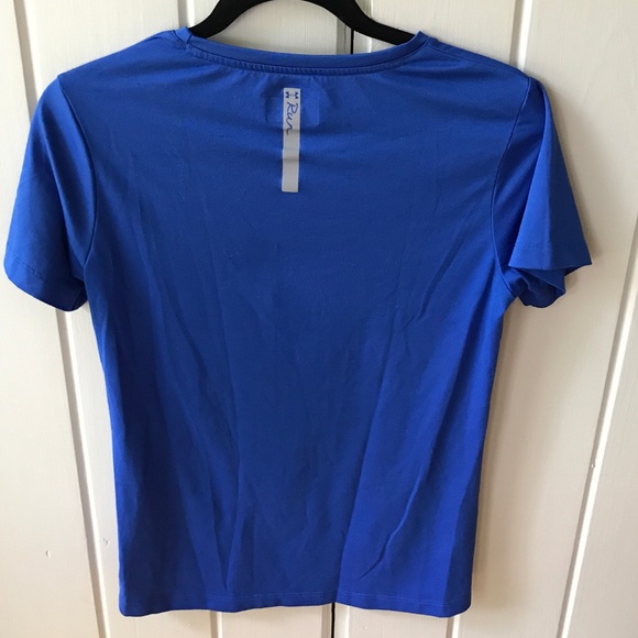Running Shirt - Picture 2 of 3