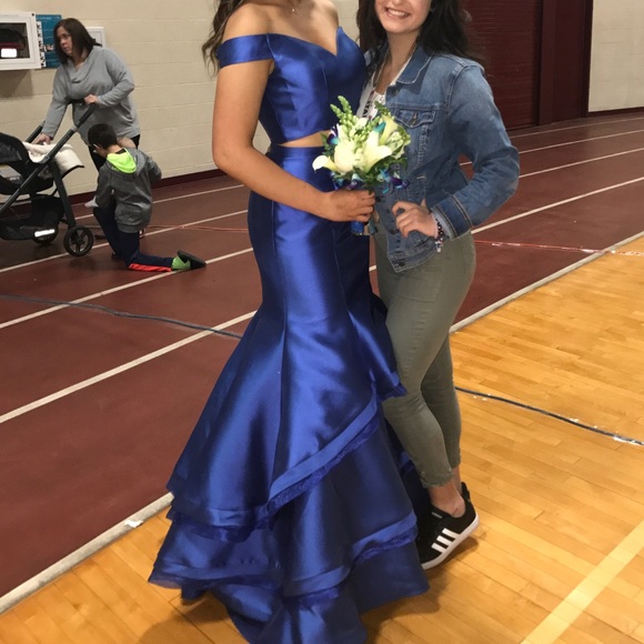 Jovani 2 piece prom dress - Picture 2 of 4