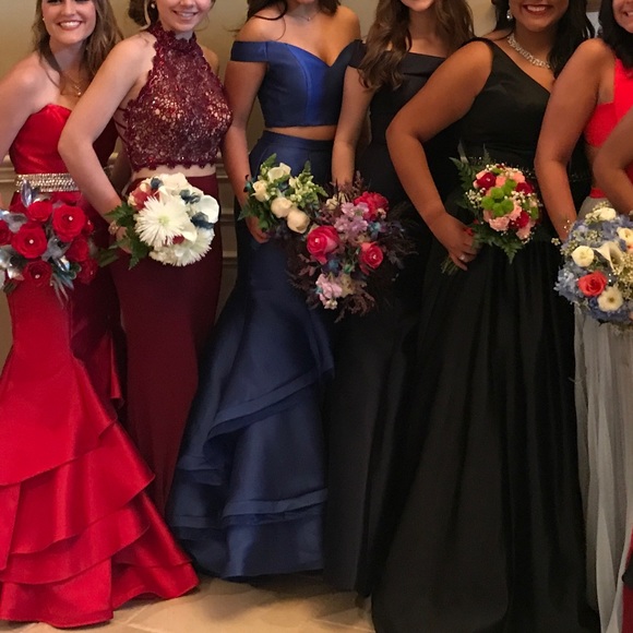 Jovani 2 piece prom dress - Picture 4 of 4