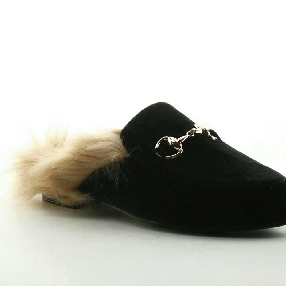 Pre-Ordee Fur Slides