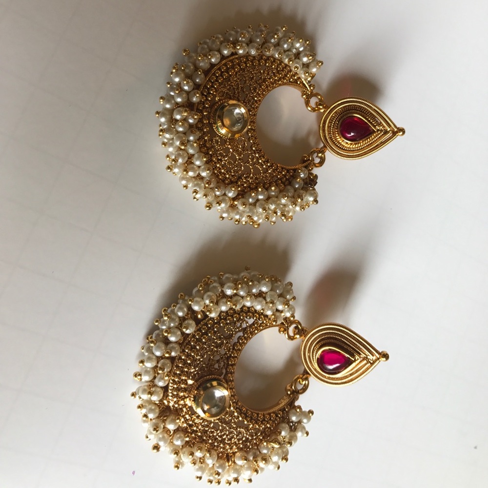 Beautiful hand crafted Indian jewelry