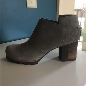 Sorel WOMEN’S ADDINGTON™ CHELSEA SUEDE BOOT.