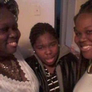 Meet your Posher, Cassandra