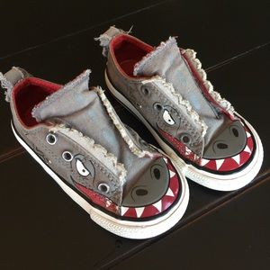 Boys Converse slip ons