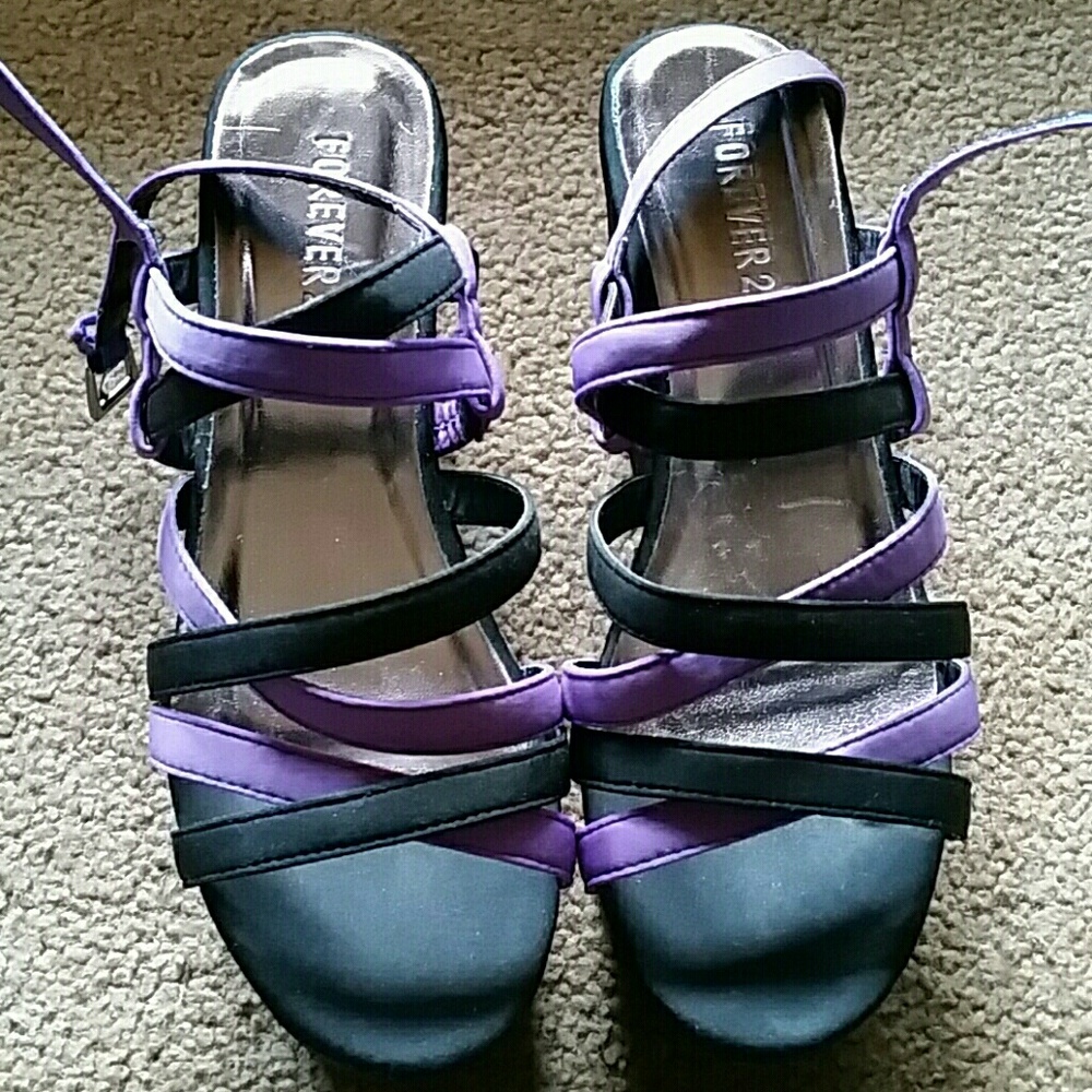 Platform sandals