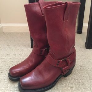 Women's boots