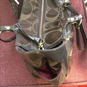 Coach Purse(LIKE NEW)