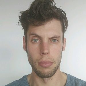 Meet your Posher, Johnny