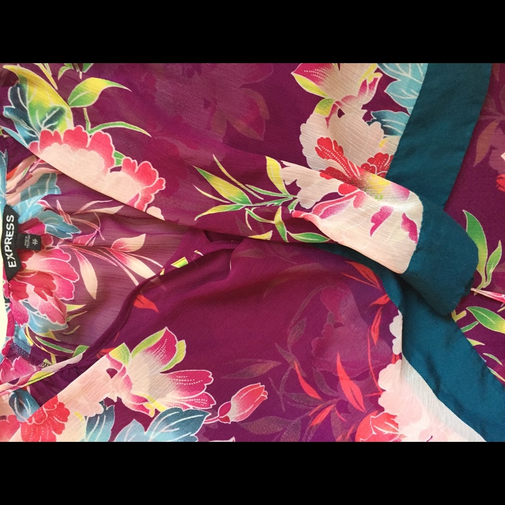 Express Tunic - Picture 3 of 3