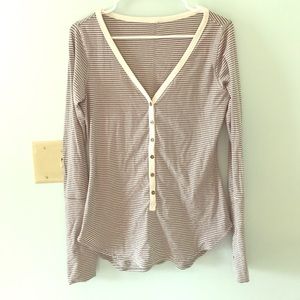 Lululemon long sleeve shirt button down