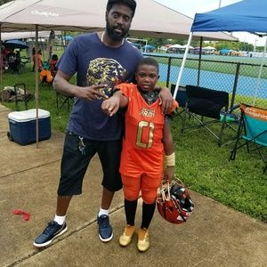 Meet your Posher, Levar