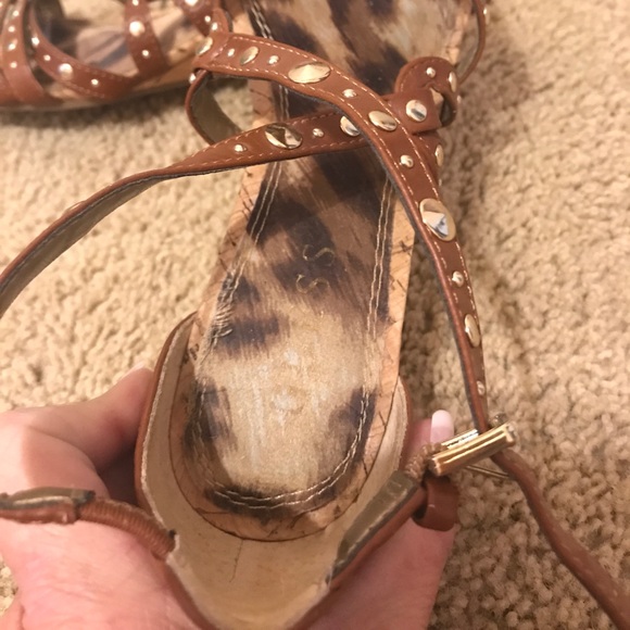 Guess studded wedge sandal - Picture 2 of 4