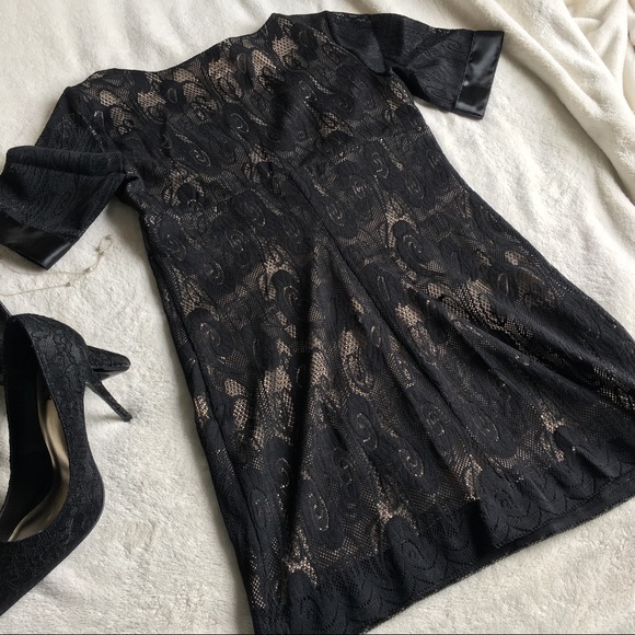 x2HP🌹{GRACE AND LACE} Black Crochet Lace Overlay - Picture 3 of 8