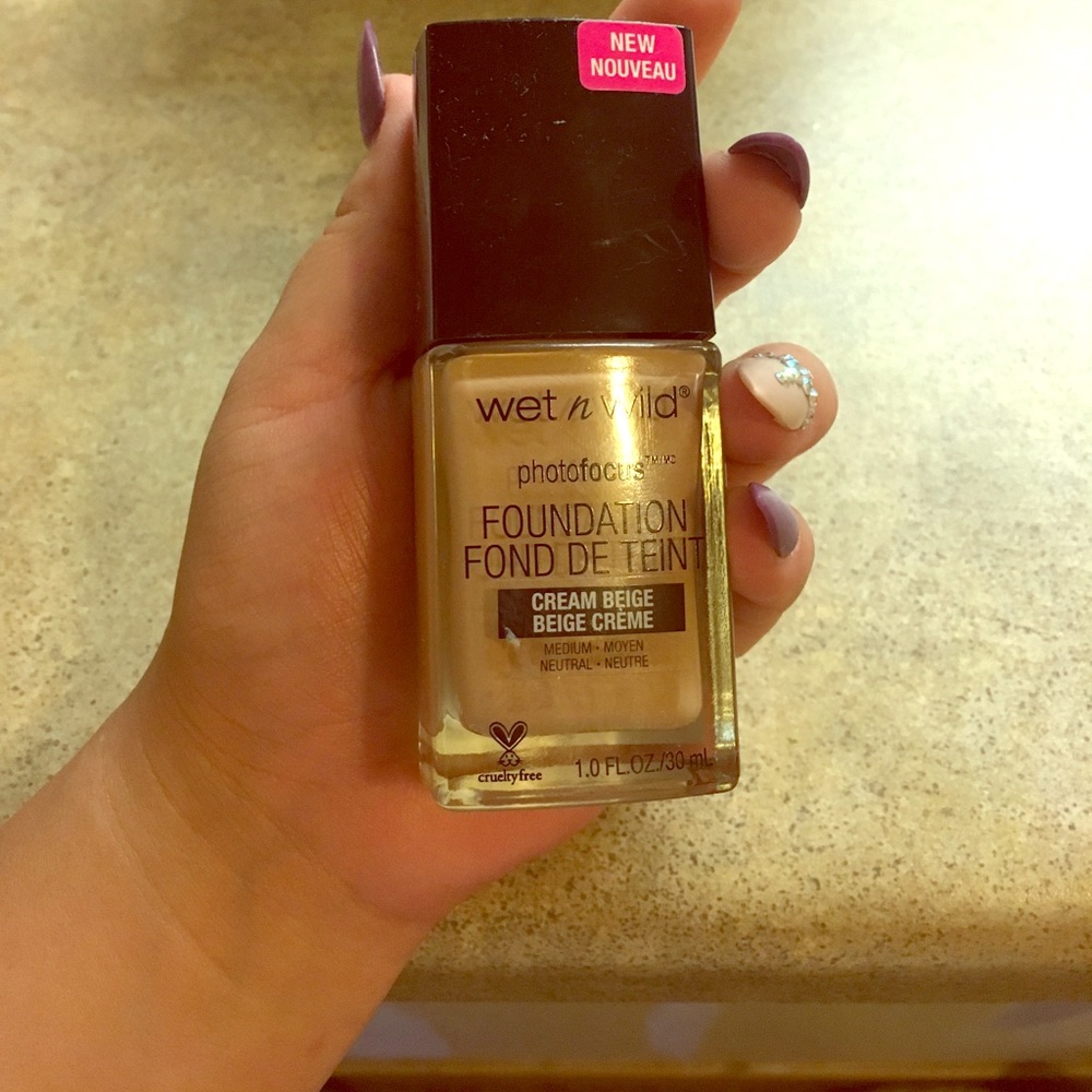 Wet n wild photofocus foundation