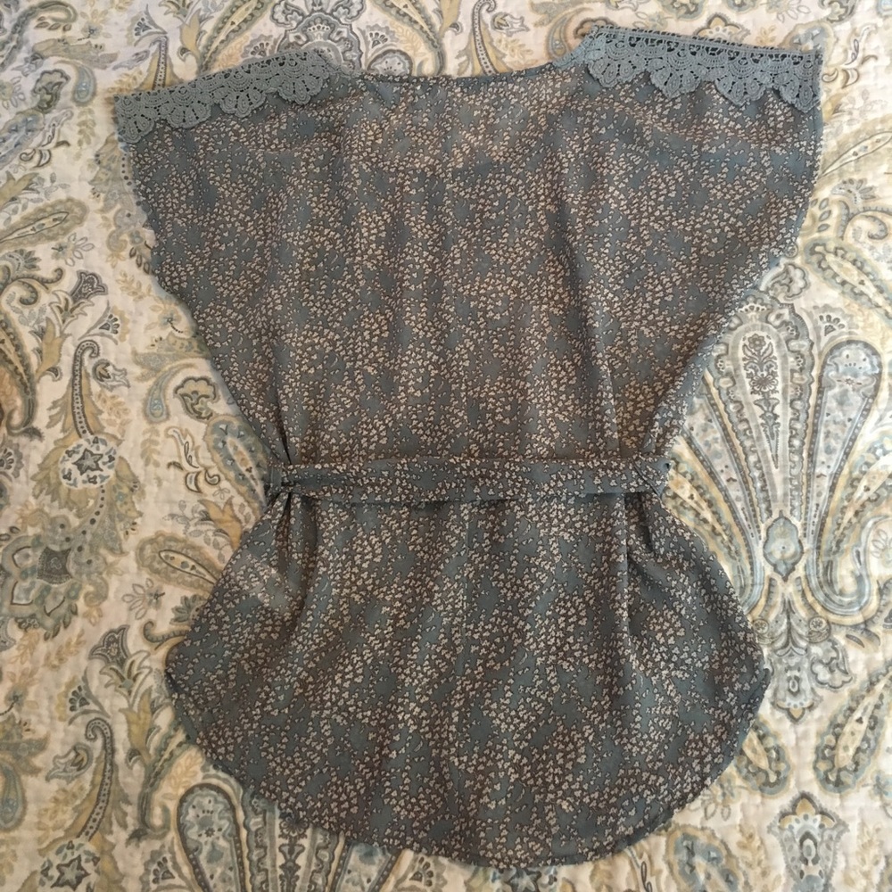 Powder Blue Blouse - Picture 2 of 3