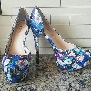 JUSTFAB platform pumps NEW! size 8