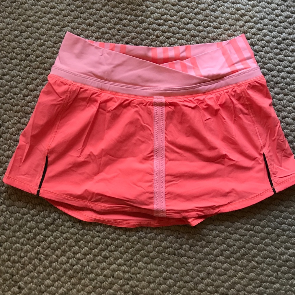 Lululemon Running/Tennis Skirt size 4
