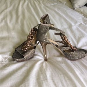 Gianni Bini rose gold shoes