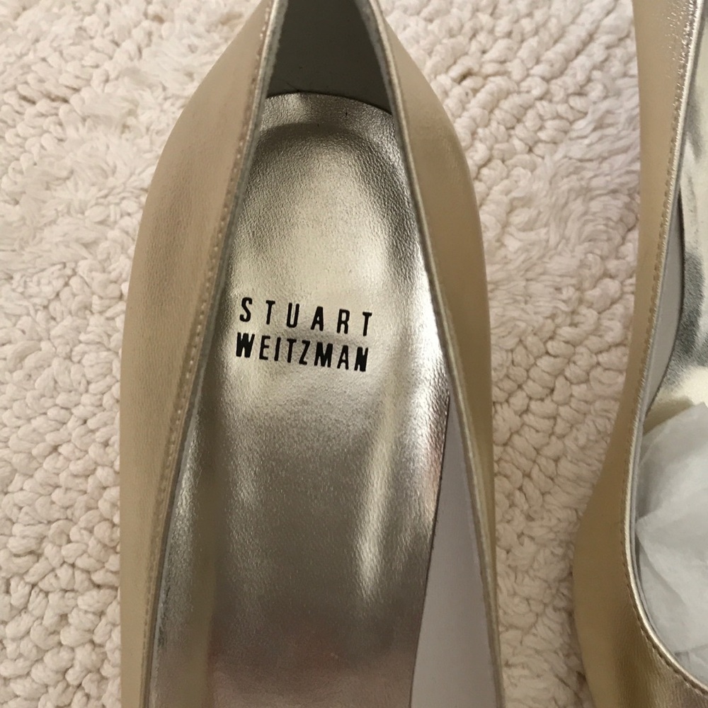 Stuart Weitzman kitten heel - Picture 4 of 4