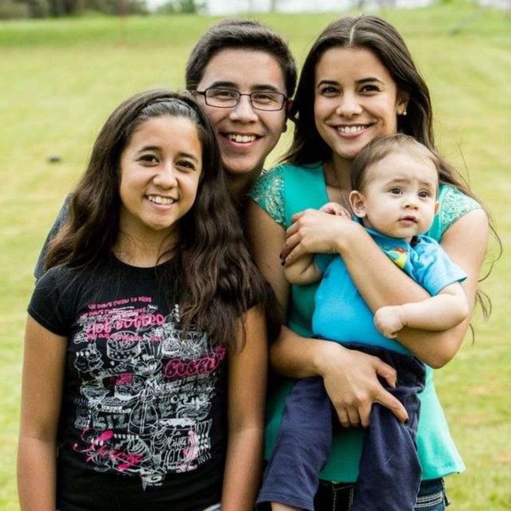 Meet your Posher, Kiana