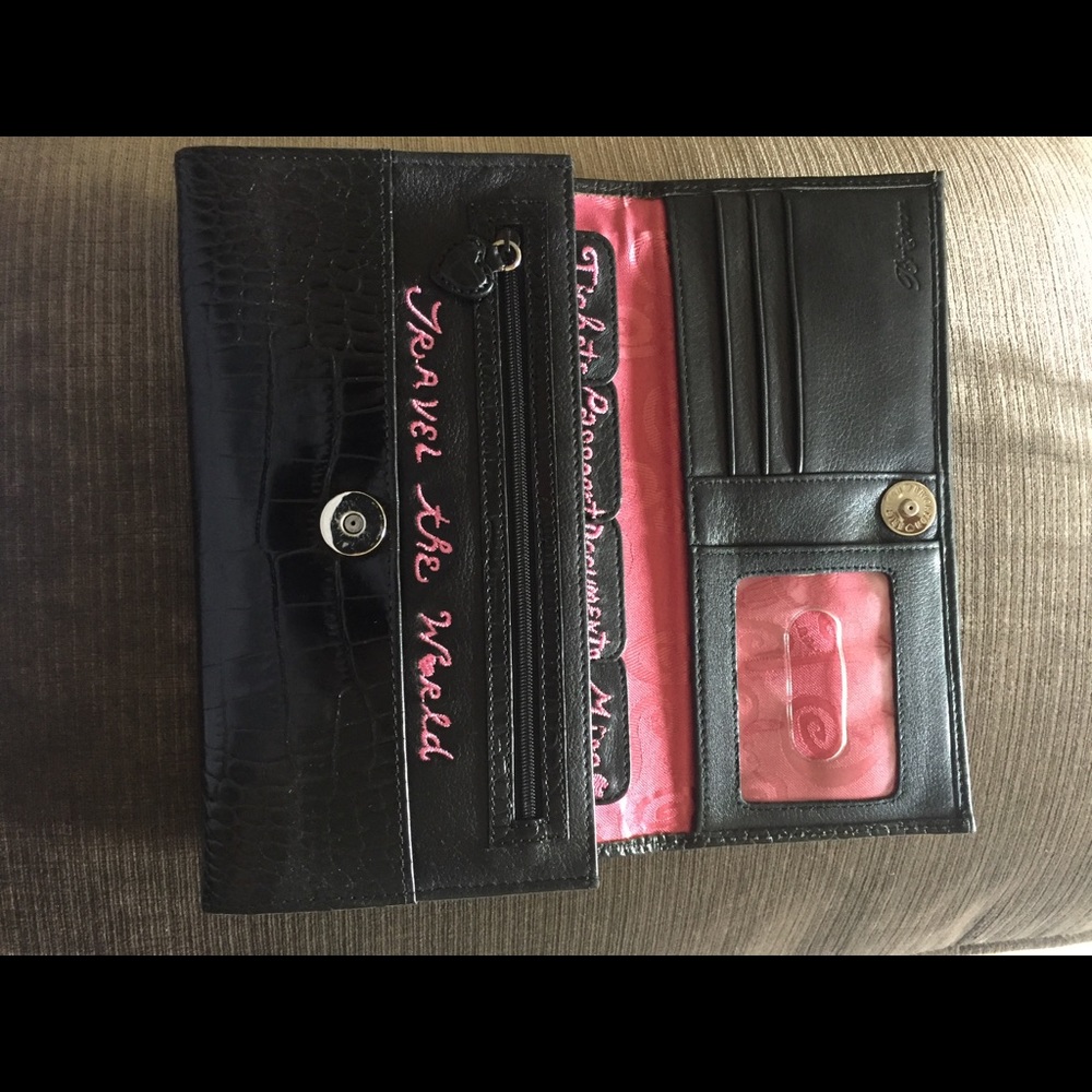 Brighton Travel Cross-body