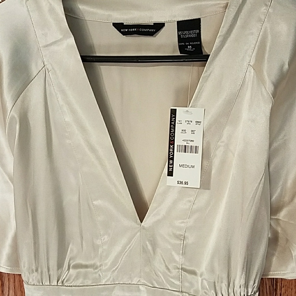 Top - Picture 3 of 4