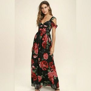 NWT Lulu's black floral print maxi dress