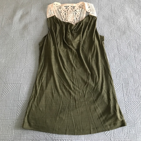 Banana Republic Tops - Banana Republic olive tank with crochet detail