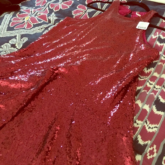 Firey red tunic 🔥⭐️ - Picture 1 of 4